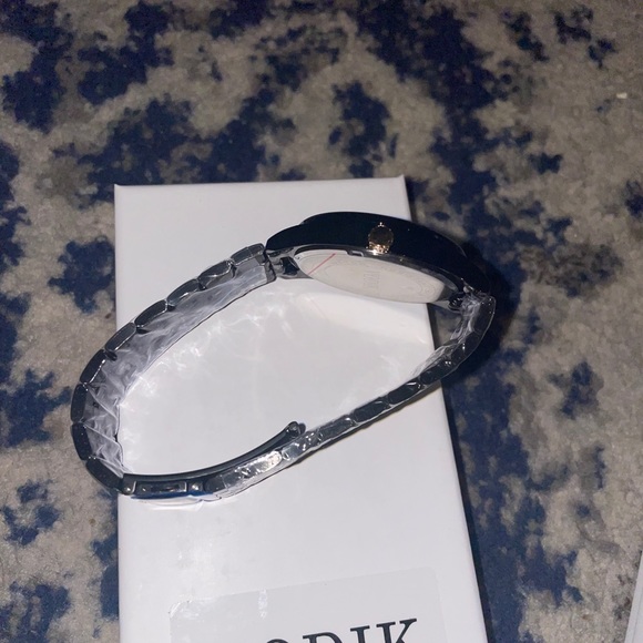 VODIK watch diamonds main image 12